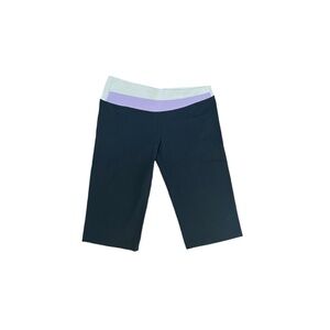 Lululemon Crop Pants Size 4 Reversible Mid Rise Yoga Capri